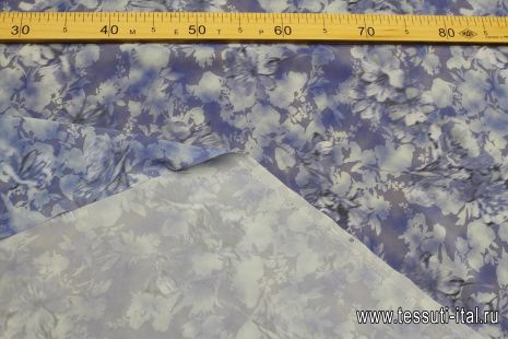 Крепдешин (н) бело-голубой цветочный рисунок на голубом - итальянские ткани Тессутидея арт. 10-3710