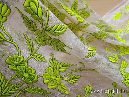Кружевное полотно с вышивкой (н) ярко-желтые цветы на розовом шантильи - итальянские ткани Тессутидея арт. 03-5722