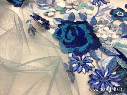 Плательная сетка с вышивкой (н) сине-бело-голубая - итальянские ткани Тессутидея арт. 03-5163