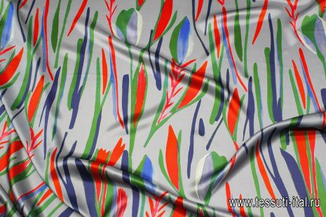 Шелк атлас (н) яркий красно-сине-зеленый рисунок на голубом - итальянские ткани Тессутидея арт. 10-3598