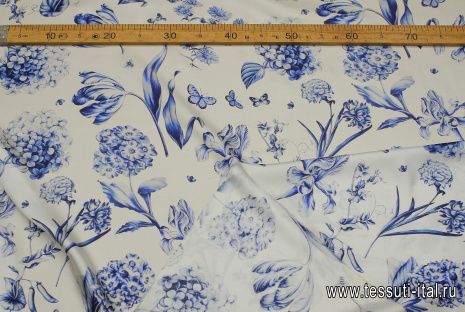Шелк твил (н) сине-голубой растительный рисунок на белом - итальянские ткани Тессутидея арт. 10-3364