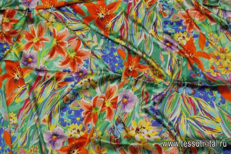 Шелк атлас стрейч (н) цветочный рисунок и бабочки на зеленом  - итальянские ткани Тессутидея арт. 10-3428