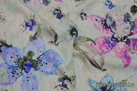 Шелк жаккард (н) яркий цветочный рисунок на мятном - итальянские ткани Тессутидея арт. 10-3221