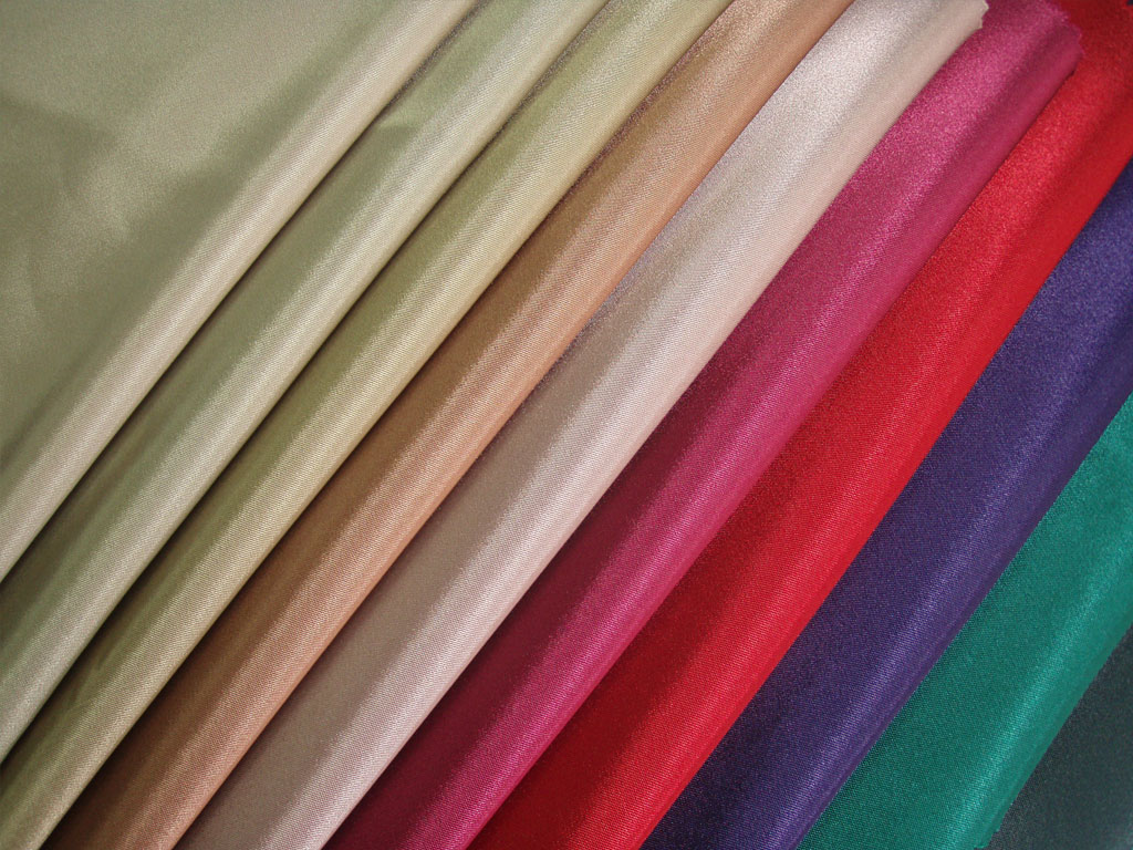 Переливающиеся ткани для платья