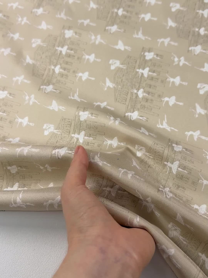 Шелк твил (н) театр и балерины на бежевом - итальянские ткани Тессутидея арт. 10-4864