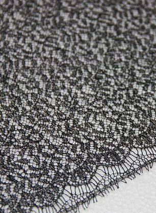 Кружево с люрексом (н) серебрянно-черное ш-90см Solstiss - в интернет-магазине тканей Тессутидея арт. 03-3277