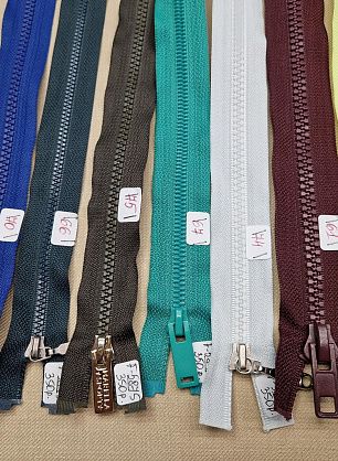 Молния трактор разъемная два замка 60-80см  - в интернет-магазине тканей Тессутидея арт. F-5875