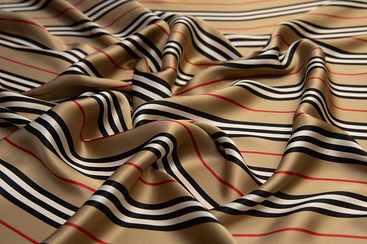 Шелк атлас (н) классическая полоска в стиле Burberry - итальянские ткани Тессутидея арт. 10-0905