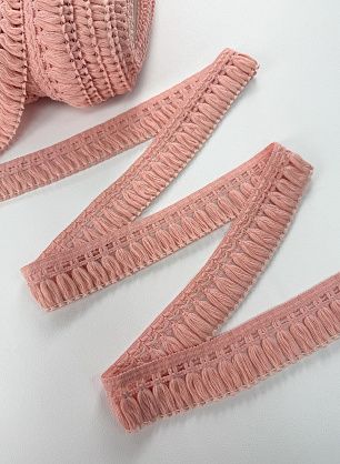 Кружевная тесьма с бахромой ш-5см розовая - в интернет-магазине тканей Тессутидея арт. 03-7464