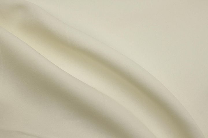 Шелк кади (о) молочный - итальянские ткани Тессутидея арт. 10-4642