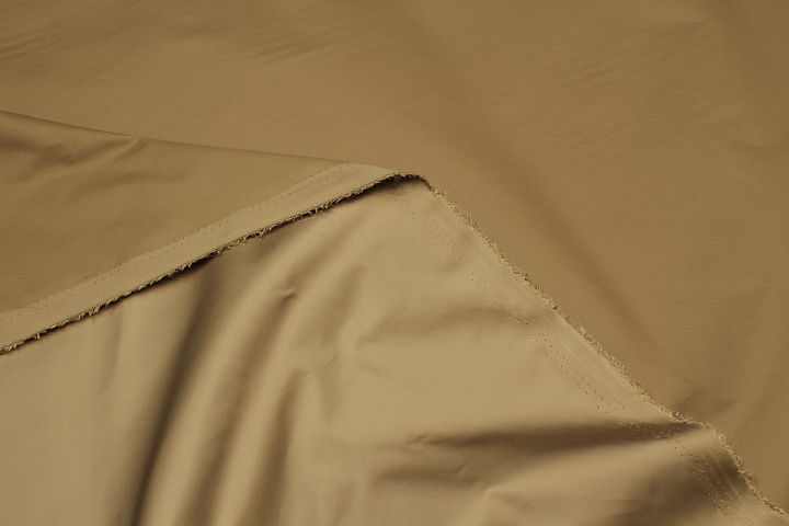 Плащевая с водоотталкивающим покрытием (о) светло-коричневая - итальянские ткани Тессутидея арт. 11-0462