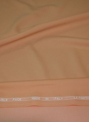 Плательная шерсть супер (о) Leitmotiv персиковая - в интернет-магазине тканей Тессутидея арт. 17-0106