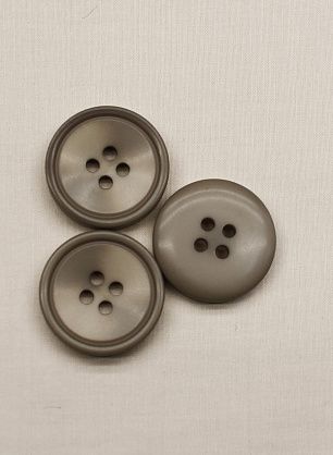 Пуговица пластик 4 прокола d-22мм серая - в интернет-магазине тканей Тессутидея арт. F-6673