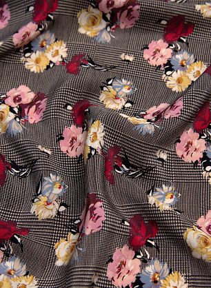 Крепдешин (н) цветочный рисунок на черно-бежевой стилизованной клетке - в интернет-магазине тканей Тессутидея арт. 10-1803