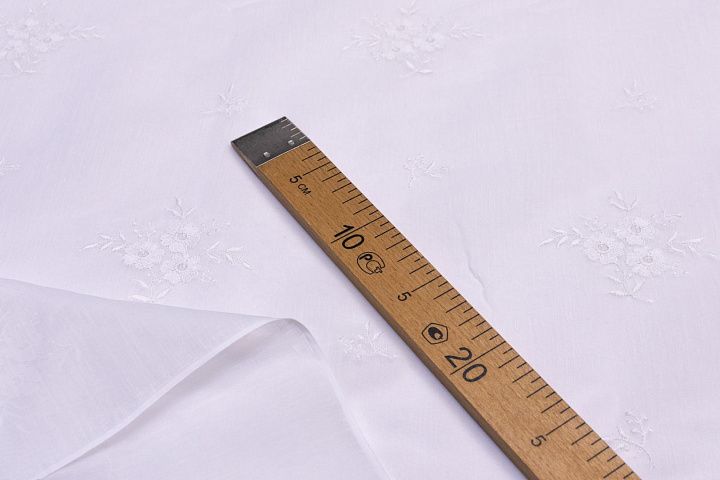Плательная (н) белая вышивка на белом - итальянские ткани Тессутидея арт. 03-6006