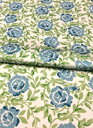 Плательная (н) сине-зелено-голубой растительный орнамент на белом - в интернет-магазине тканей Тессутидея арт. 01-4498