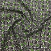 Лен (н) черно-бежево-зеленый геометрический принт - итальянские ткани Тессутидея арт. 16-0957