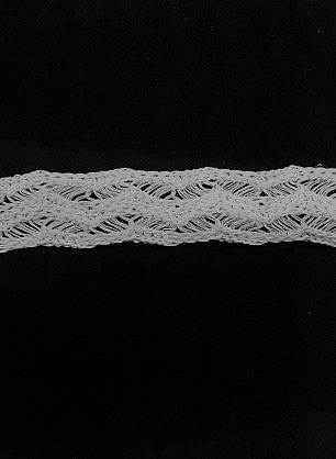 Кружевная тесьма вязанная ш-2см белая - в интернет-магазине тканей Тессутидея арт. F-6341
