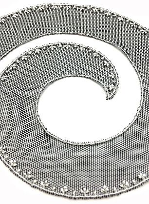 Аппликация на сетке (н) черно-белая LA PERLA - в интернет-магазине тканей Тессутидея арт. F-3291