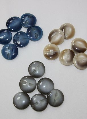 Пуговица пластик на ножке двухцветнаяв ассортименте d-28mm  - в интернет-магазине тканей Тессутидея арт. F-2551