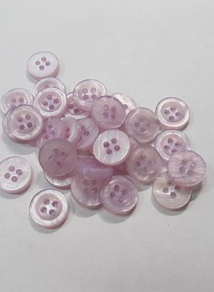 Пуговица пластик 4 прокола d-11мм светло-сиреневая - в интернет-магазине тканей Тессутидея арт. F-5309