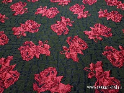 Жаккард матлассе (н) красные розы на геометрическом орнаменте  - итальянские ткани Тессутидея арт. 03-3571