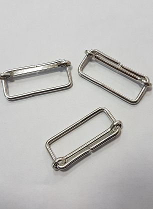 Пряжка металл серебро ш-3,5см - в интернет-магазине тканей Тессутидея арт. F-4879