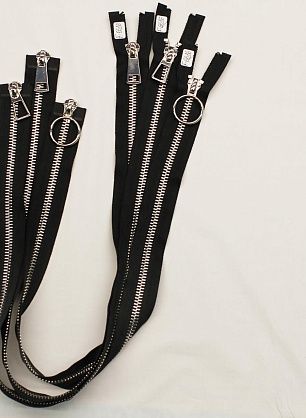 Молния тип 8 металл 2 замка 70-80см серебро - в интернет-магазине тканей Тессутидея арт. F-6616