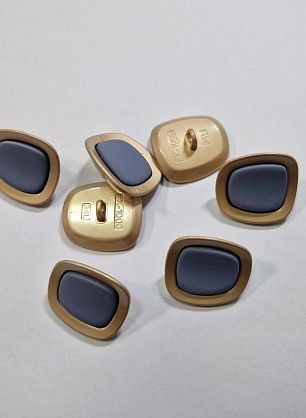 Пуговица металл золото на ножке d-20мм бежевая с серо-голубой вставкой - в интернет-магазине тканей Тессутидея арт. F-6044