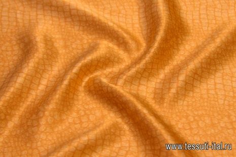 Шелк атлас купон (1м) (н) оранжевая рептилия - итальянские ткани Тессутидея арт. 10-1910