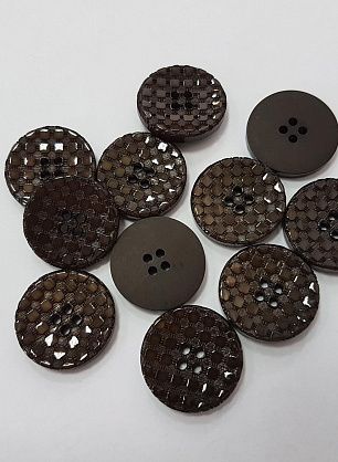 Пуговица пластик 4 прокола d-25мм фактурная хаки - в интернет-магазине тканей Тессутидея арт. F-5083