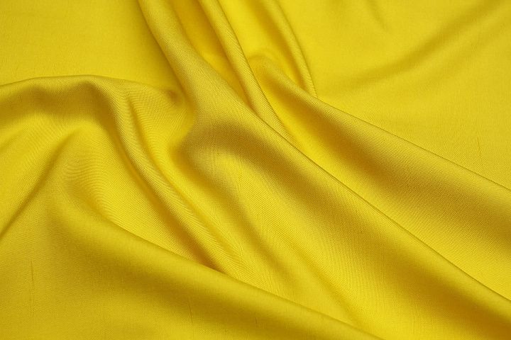 Шелк шантунг (о) ярко-желтый - итальянские ткани Тессутидея арт. 10-4438