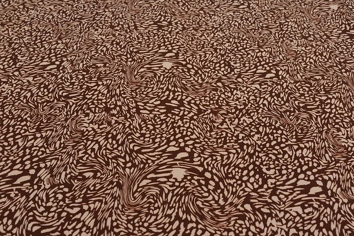Плательная вискоза (н) бежевый рисунок на темно-коричневом - итальянские ткани Тессутидея арт. 04-1522