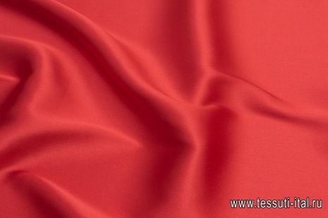 Шелк атлас стрейч двусторонний (о) красный - итальянские ткани Тессутидея арт. 10-2228