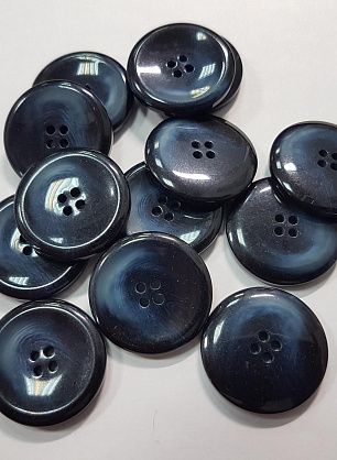 Пуговица пластик 4 прокола d-25мм сине-голубая - в интернет-магазине тканей Тессутидея арт. F-5464