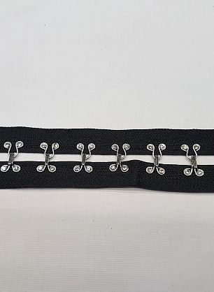 Крючок декоративный на черной тесьме со стразами - в интернет-магазине тканей Тессутидея арт. F-3544