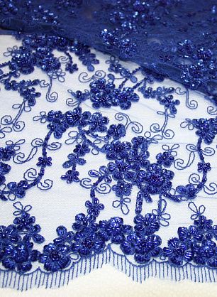 Кружево на сетке расшитое стеклярусом и паетками (о) ярко-синее ш-130см - в интернет-магазине тканей Тессутидея арт. 03-3304