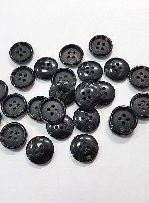 Пуговица пластик 4 прокола d-14мм темно-коричневая с бежевыми вкраплениями - в интернет-магазине тканей Тессутидея арт. F-5332