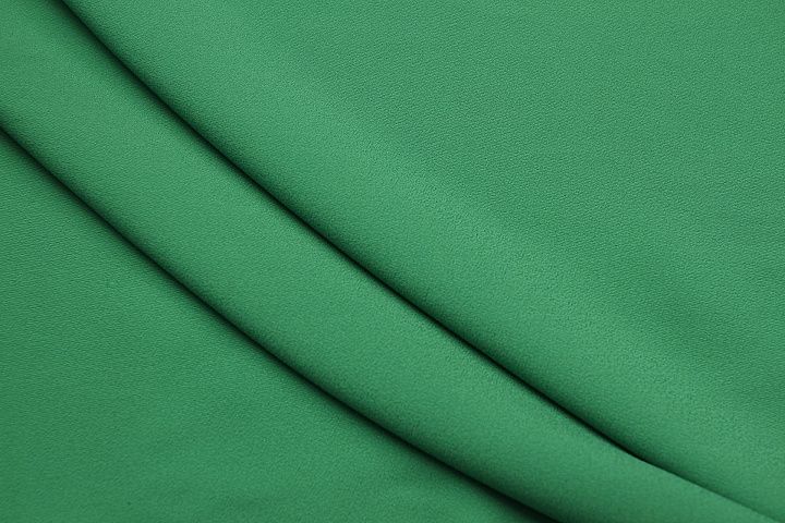 Плательная кади вискоза+шелк 210 г/м (о) зеленая - итальянские ткани Тессутидея арт. 04-1766