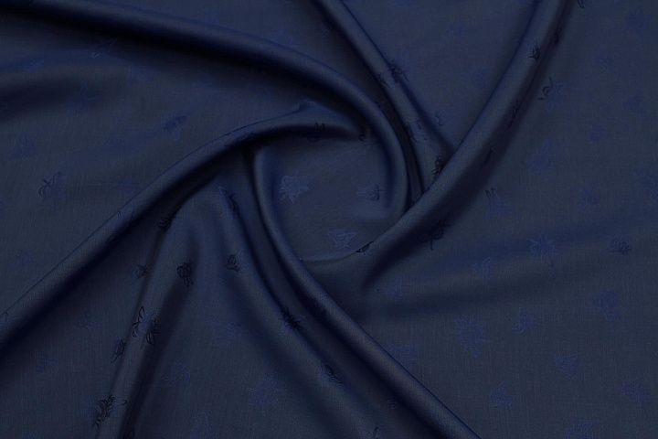 Плательная вискоза (о) насекомые на синем - итальянские ткани Тессутидея арт. 04-1711