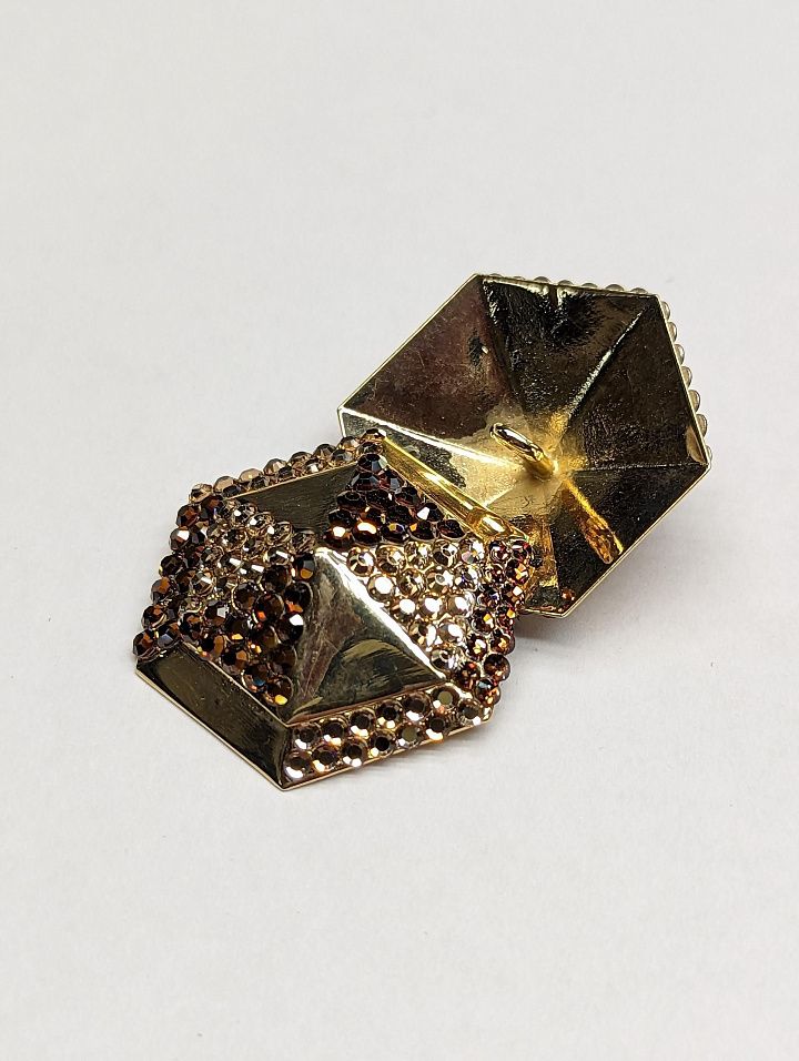 Пуговица на ножке стразы Swarovski в ассортименте - итальянские ткани Тессутидея арт. F-1658