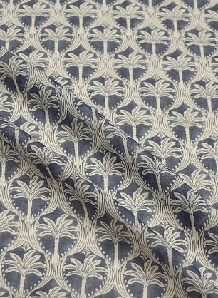 Батист (н) молочный растительный рисунок на светло-синем - в интернет-магазине тканей Тессутидея арт. 01-7989