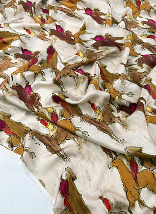 Шелк твил (н) конная прогулка на серо-бежевом - в интернет-магазине тканей Тессутидея арт. 10-5018