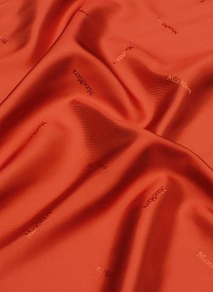 Подкладочная (о) красная с надписью - в интернет-магазине тканей Тессутидея арт. 08-1445