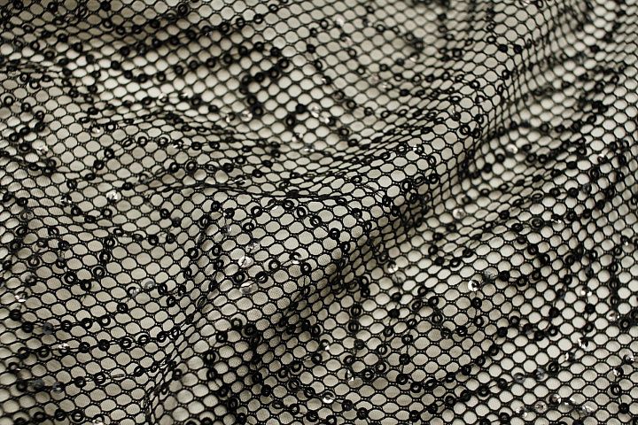 Плательная сетка расшитая пайетками (о) черная - итальянские ткани Тессутидея арт. 03-7392