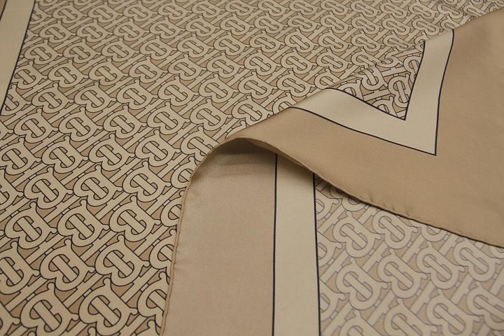 Шелк купон-платок 90*90см бежевый - итальянские ткани Тессутидея арт. F-6232