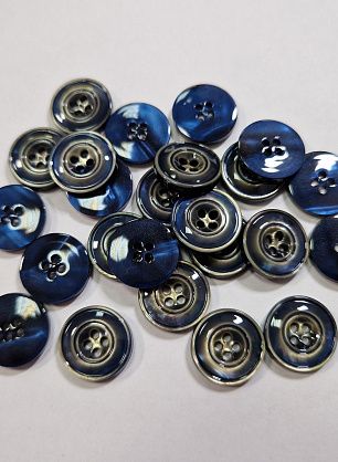 Пуговица костюмная пластик 4 прокола d-15мм сине-бежевая перламутровая - в интернет-магазине тканей Тессутидея арт. F-6021