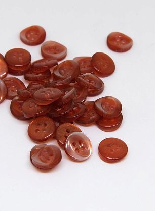 Пуговица пластик 4 прокола d-10мм терракотовая - в интернет-магазине тканей Тессутидея арт. F-4673