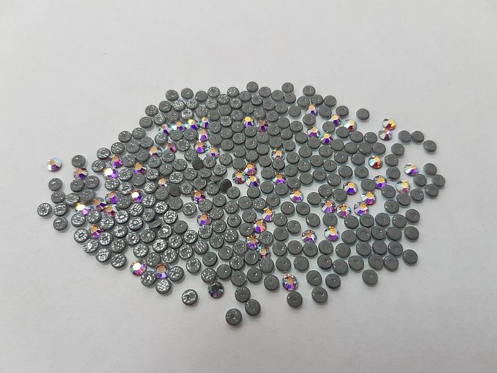 Стразы Swarovski цветные - итальянские ткани Тессутидея арт. F-2841