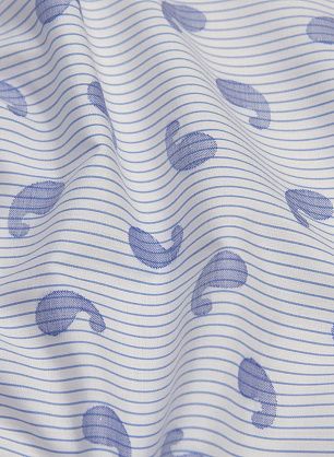 Сорочечная (н) пейсли на бело-голубой полоске  - в интернет-магазине тканей Тессутидея арт. 01-6147